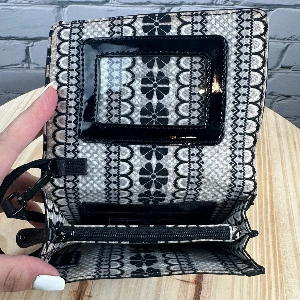 Black Vera Bradley Nylon Quilted Versatile Wallet Patent Leather Trim Small - Picture 4 of 9